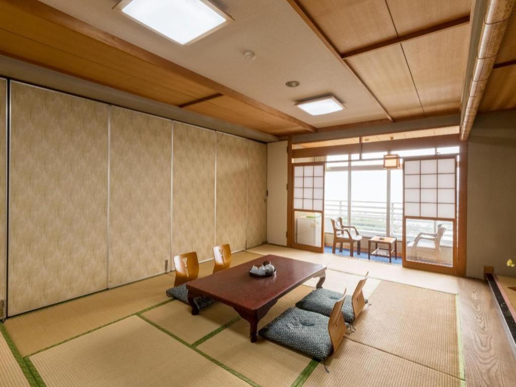 Tabist Marutora Bekkan Nishio Kira Bagian luar foto
